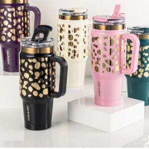 🔴 Thyme & Table Black and Gold Travel Mug! 🔥